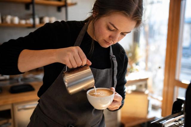 Cafe website example by PageFront